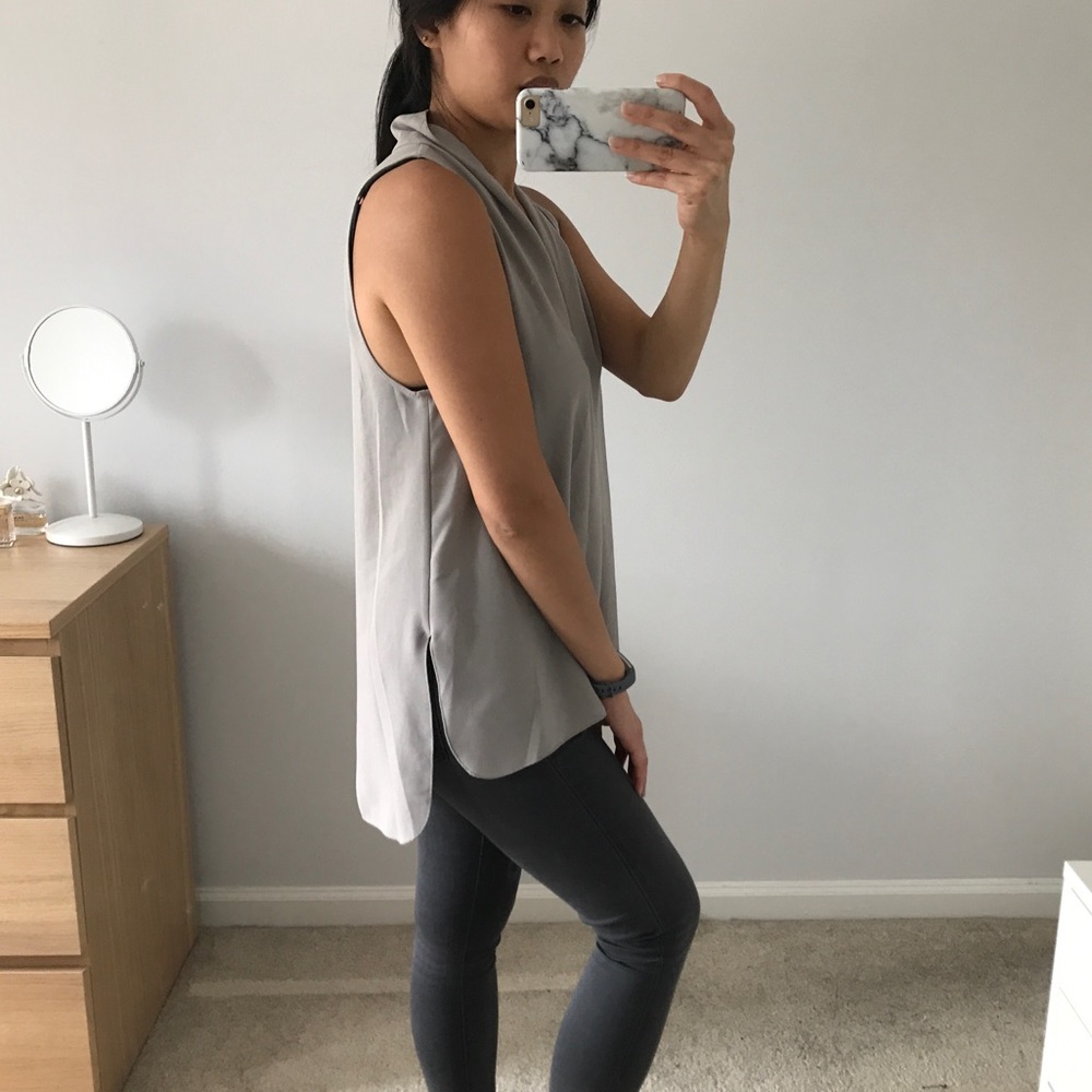 Aritzia Wilfred sleeveless blouse tunic gray Small - Picture 2 of 3